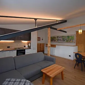 https://appartamento-sulle-dolomiti-val-comelico-padola.hotelinveneto.com